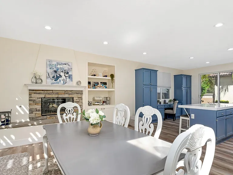 43635 Altamura Ct — Photo 13