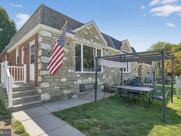 7615 Fillmore St, Philadelphia, PA 19111