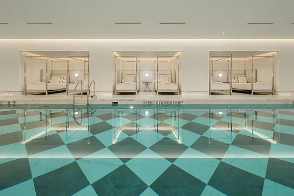 Rented by Compass | media 25