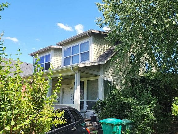 2nd image of 3544 NE 6th Ave