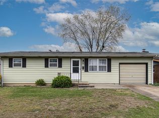 220 Miskell Blvd, Cahokia, IL 62206