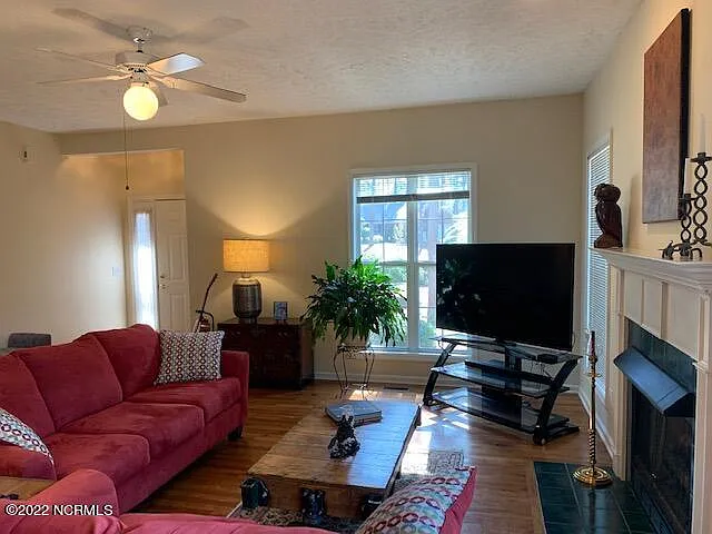 85 Sawmill Rd W — Photo 5