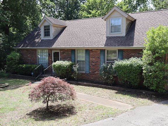 5th image of 236 Santa Rosa Ct