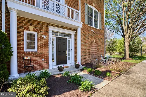 2520 Walnut Leaf Ln Photo 1