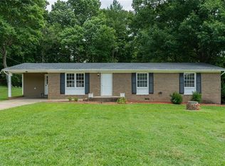 389 Chaney Rd, Asheboro, NC 27205