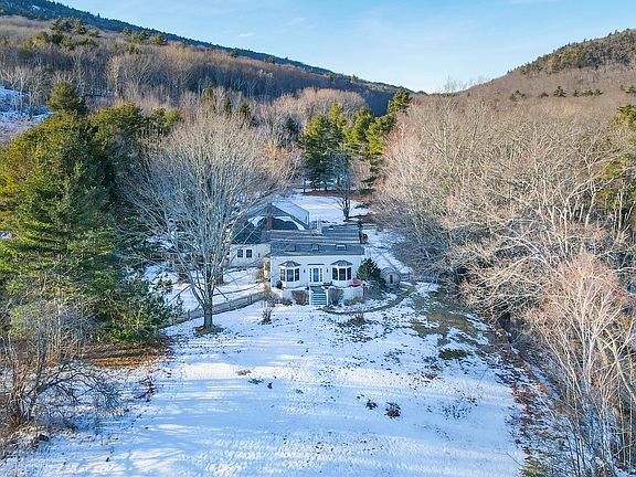 2nd image of 120 Barnestown Road