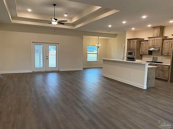 4th image of 5511 Micanopy Dr