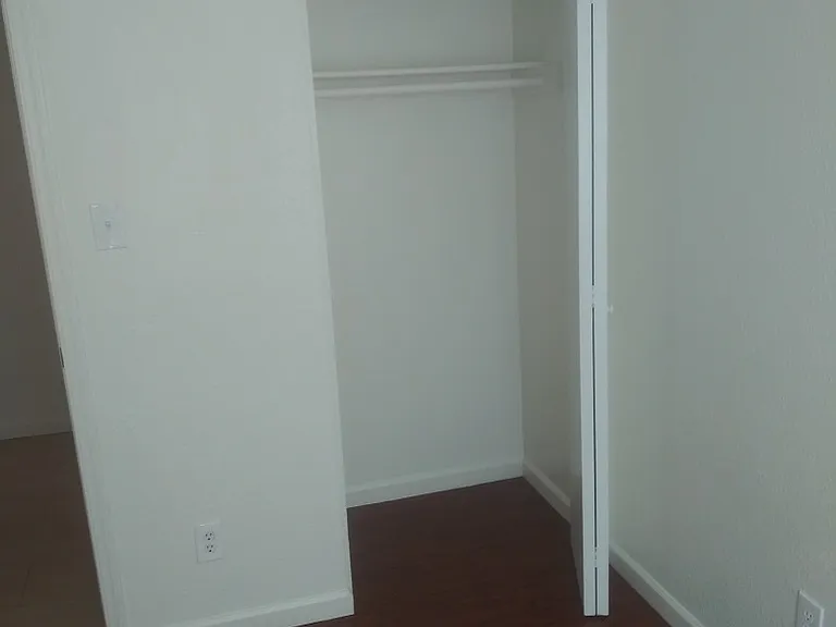 4709 E Jones Ave — Photo 15