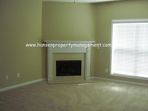 3rd image of 1752 Coleville Oak Ln