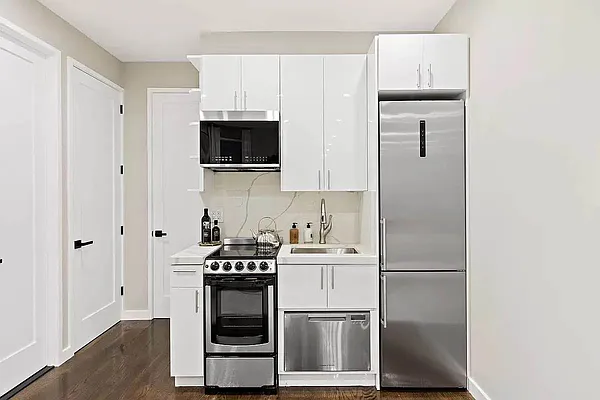 Rented by Douglas Elliman | media 8