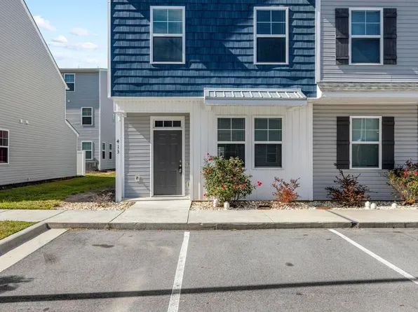 413 Sunfish Ln, Sneads Ferry, NC 28460