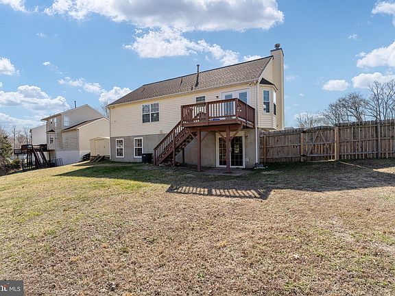 3rd image of 7221 Pullen Dr