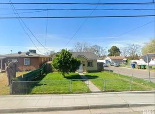 325 N 15th St, Chowchilla, CA 93610
