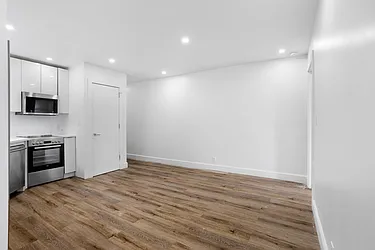 Rented by Safdie Realty Group