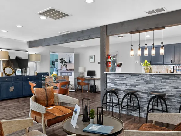 Creekside Apartment Homes