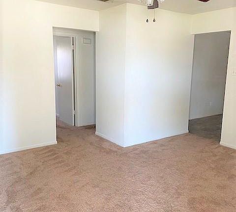 4th image of 209 Northern Dove Ln APT B