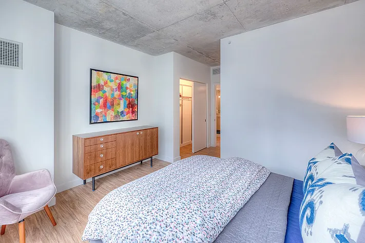 651 W Lake St #801 — Photo 10