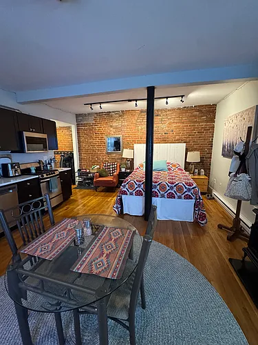 18 Hyde Park Ave #3 Photo 1