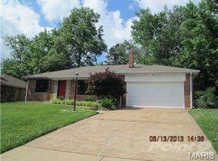 10635 Larkspur Dr, Saint Louis, MO