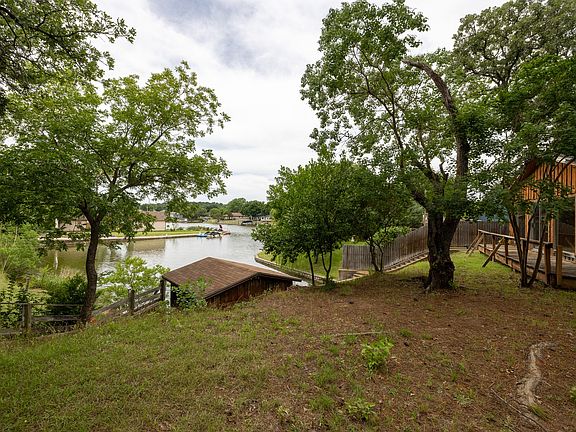 4th image of 1512 Pecos Trail Ct