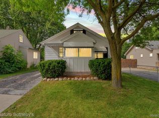 1221 E Thirteen Mile Rd, Royal Oak, MI 48073