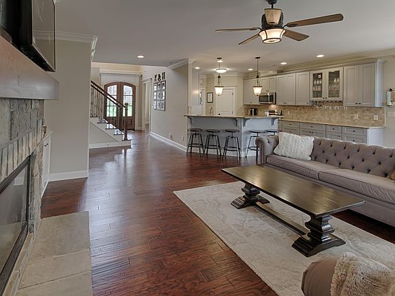 3rd image of 1415 Penrose Terrace Ln