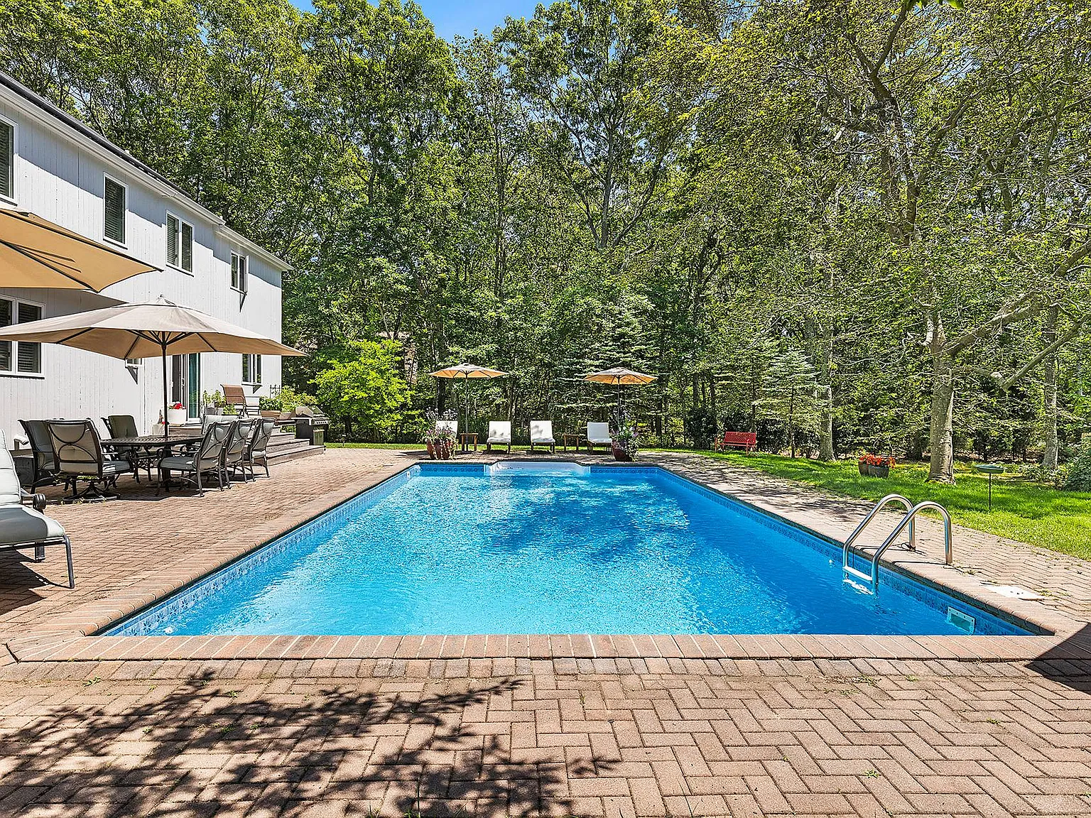Great Contemporary in East Hampton — Photo 4