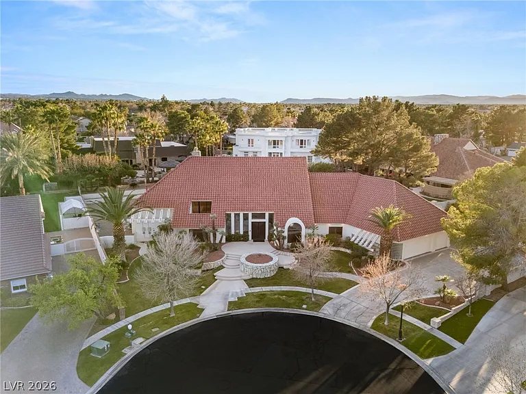13 Dovetail Cir — Photo 18