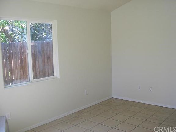 4th image of 1246 W Rialto Ave