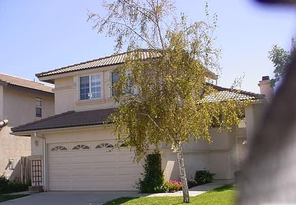 2nd image of 216 E Bennetta Dr