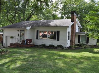 2720 Sw Trl, Saint Joseph, MO 64506