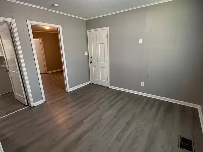 609 Belvedere Rd — Photo 23