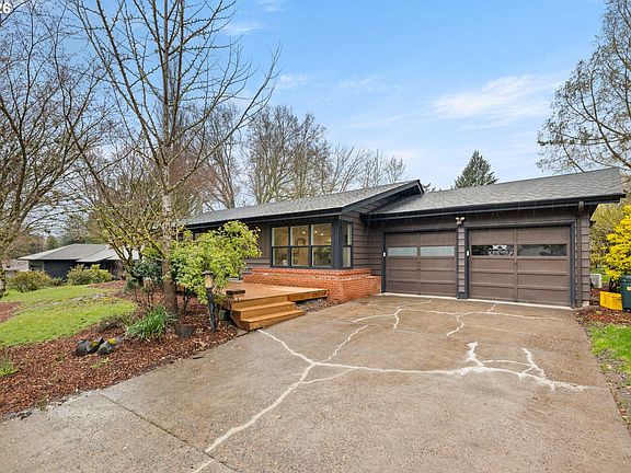 2nd image of 5431 SW 53rd Ave