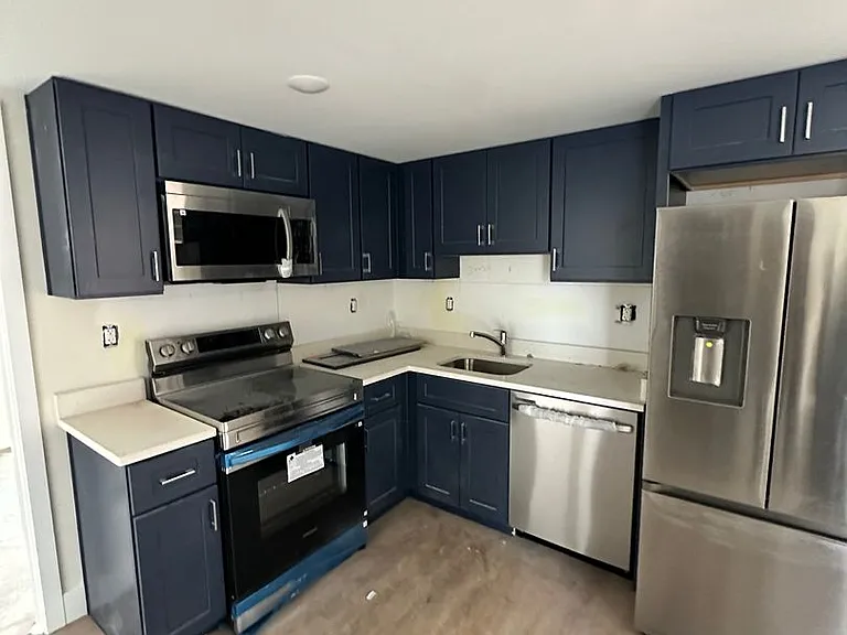 52nd Street Residences — Photo 46