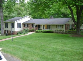 2301 Gerken Ave, Vienna, VA 22181