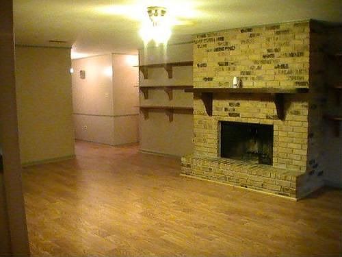 3rd image of 3625 Friendswood Dr