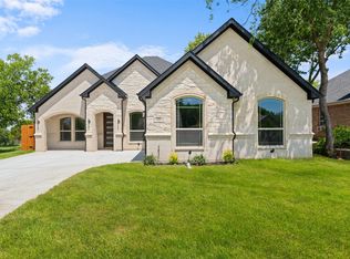 1806 Avenue F, Grand Prairie, TX 75051