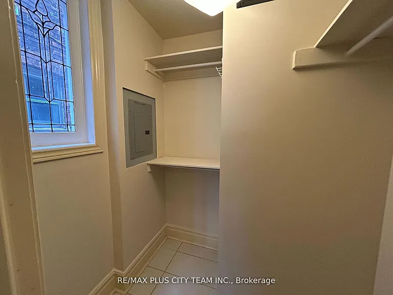 52 Churchill Ave #MAIN — Photo 15