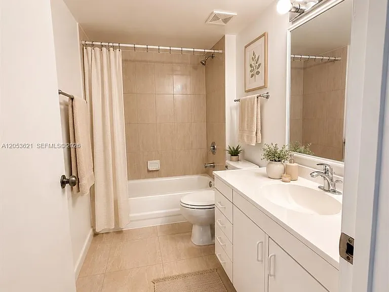 440 S Park Rd #109 — Photo 7