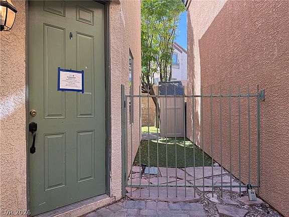 3rd image of 8249 Apple Spice St