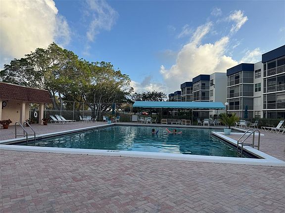 2nd image of 6000 NW 2nd Ave #237