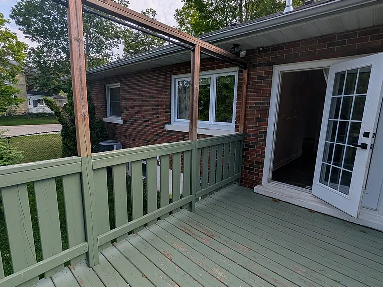 175 Colcleugh Ave — Photo 10