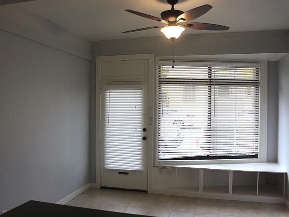 2nd image of 28 E Arlington Ave Santa Barbara Ca