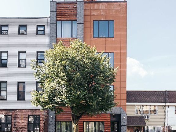 5th image of 337 Melrose St #4A