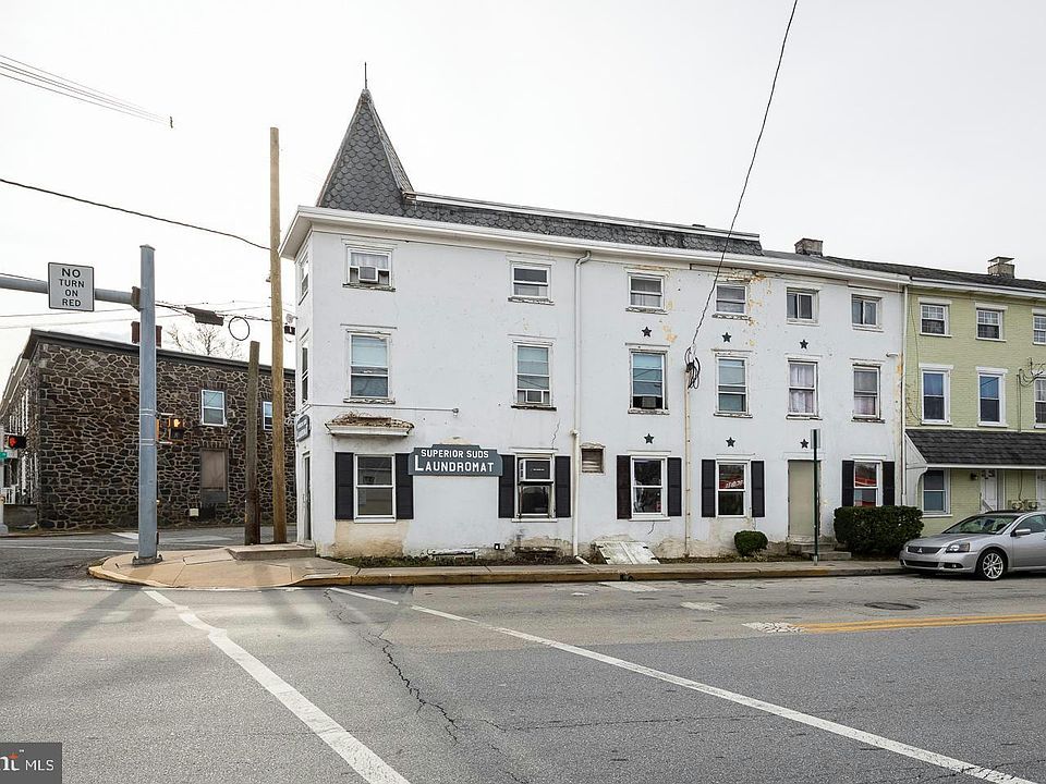 1st image of 400 Hannum Ave