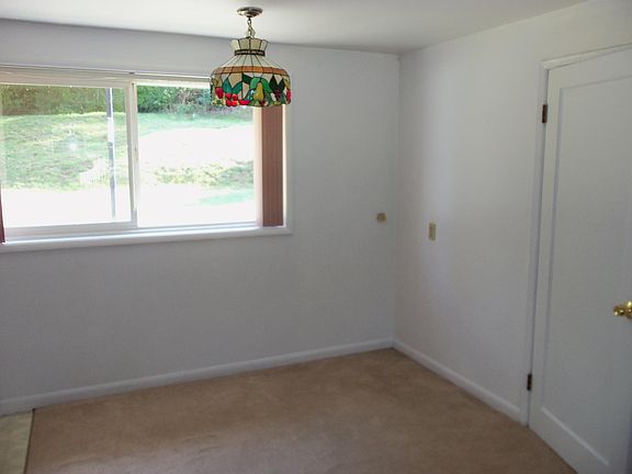 5th image of 17060 3rd Ave NE
