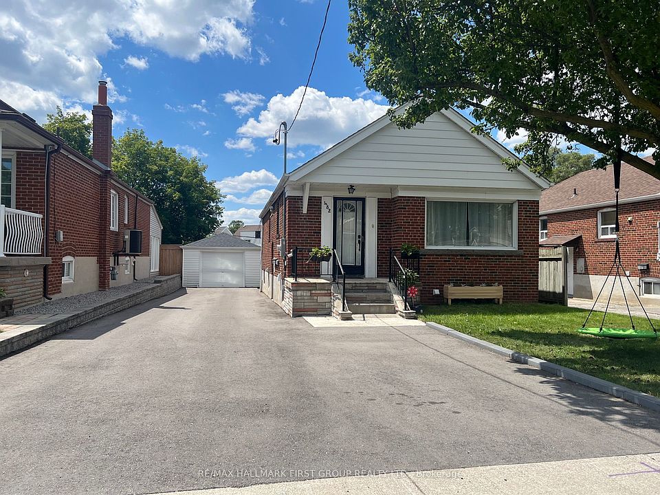 1st image of 482 Warden Ave