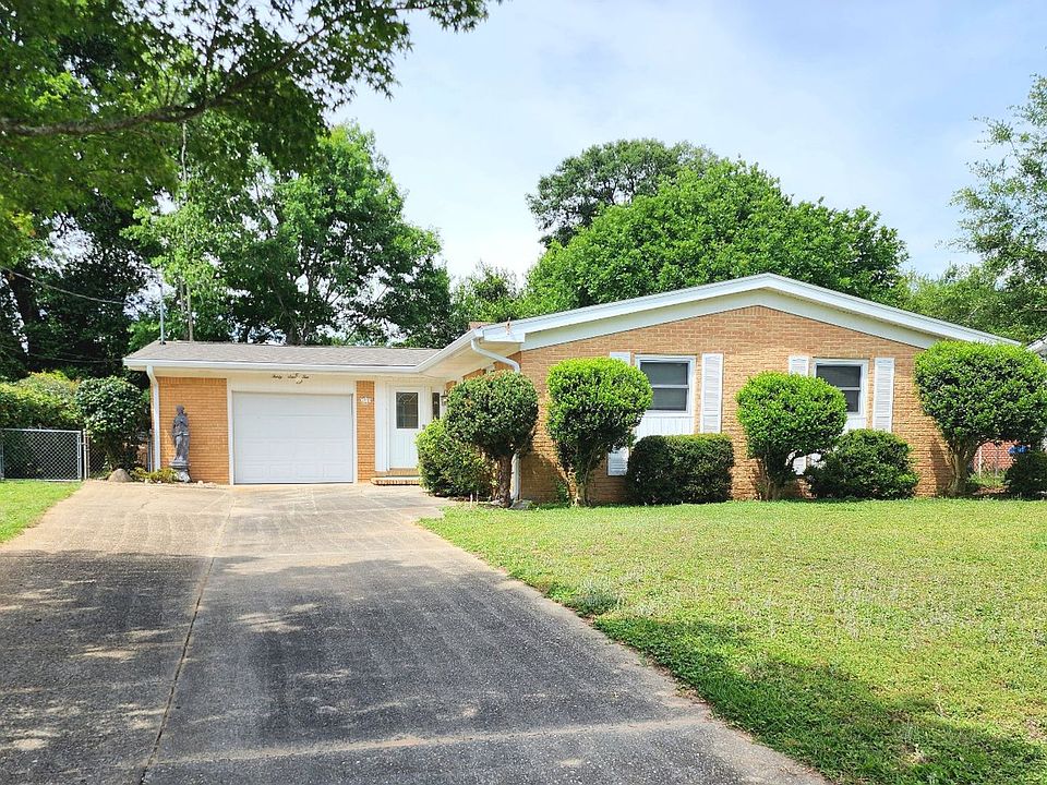 1st image of 3710 Cherry Laurel Dr