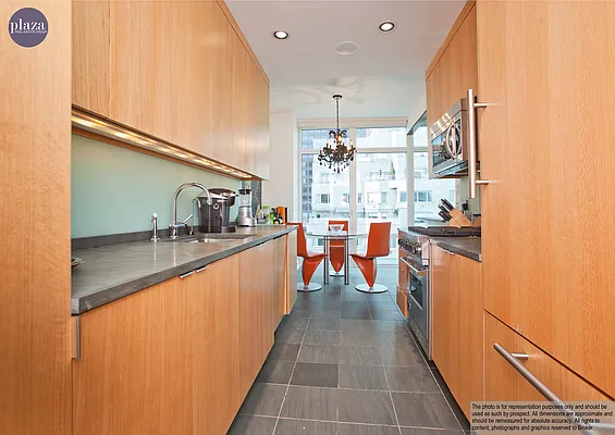 Rented by Plaza Real Estate Group | media 27