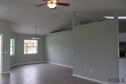 4th image of 9 Bronson Ln